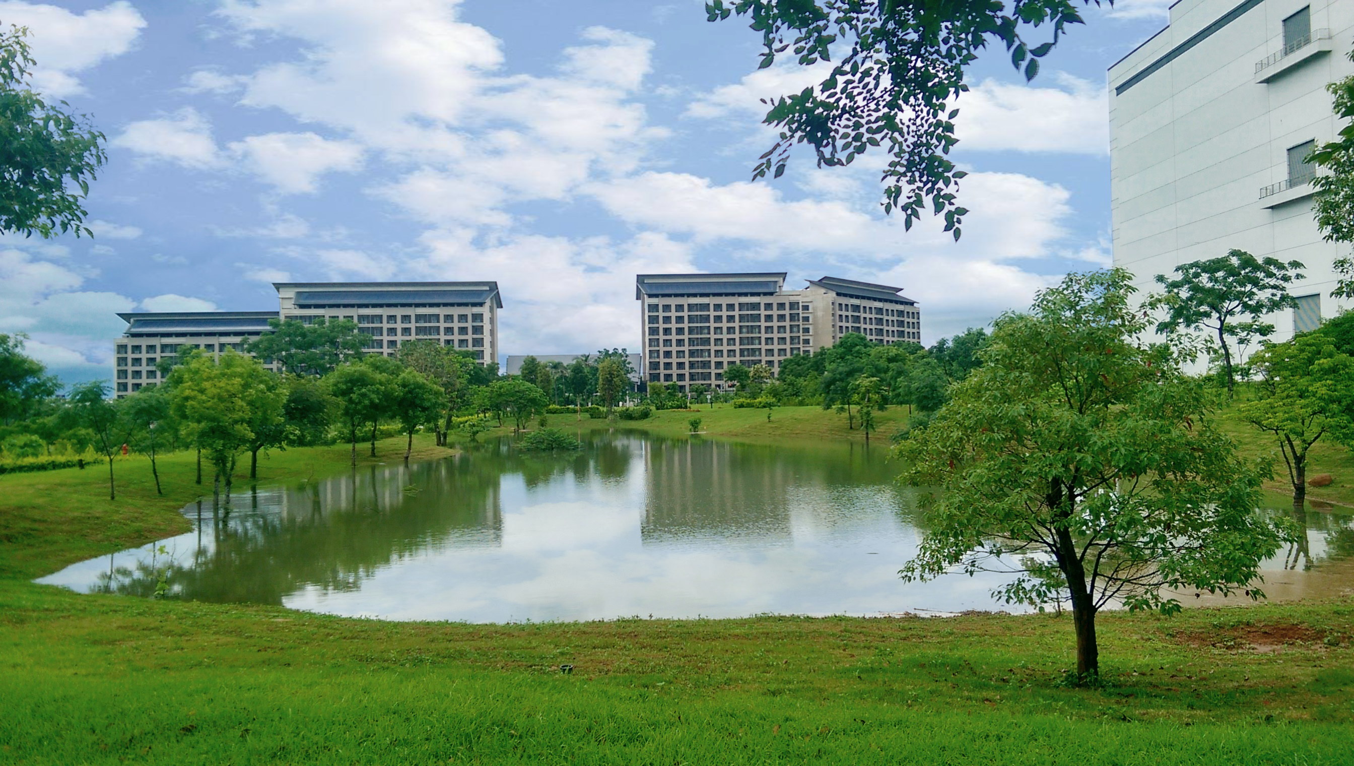申博太陽(yáng)城響應(yīng)國(guó)際倡議生物多樣性趨勢(shì)，首次發(fā)布TNFD自然相關(guān)財(cái)務(wù)揭露報(bào)告書(shū)，擘劃及開(kāi)展申博太陽(yáng)城生物多樣性政策之承諾，逐步邁向與自然和諧共生