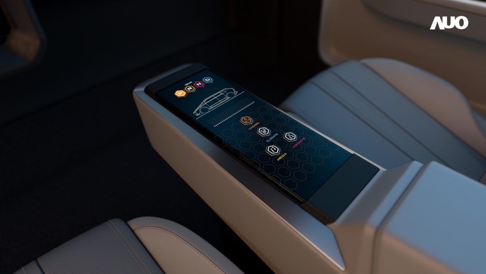 申博太陽城以人性化設(shè)計(jì)打造多變形態(tài)中控顯示(Morphing Center Control) ，不使用時(shí)僅平面顯示信息 ，進(jìn)行操作時(shí) ，顯示器則會(huì)動(dòng)態(tài)隆起，轉(zhuǎn)變成3D實(shí)體按鈕，并有觸覺回饋 ，展示人機(jī)互動(dòng)新體驗(yàn)